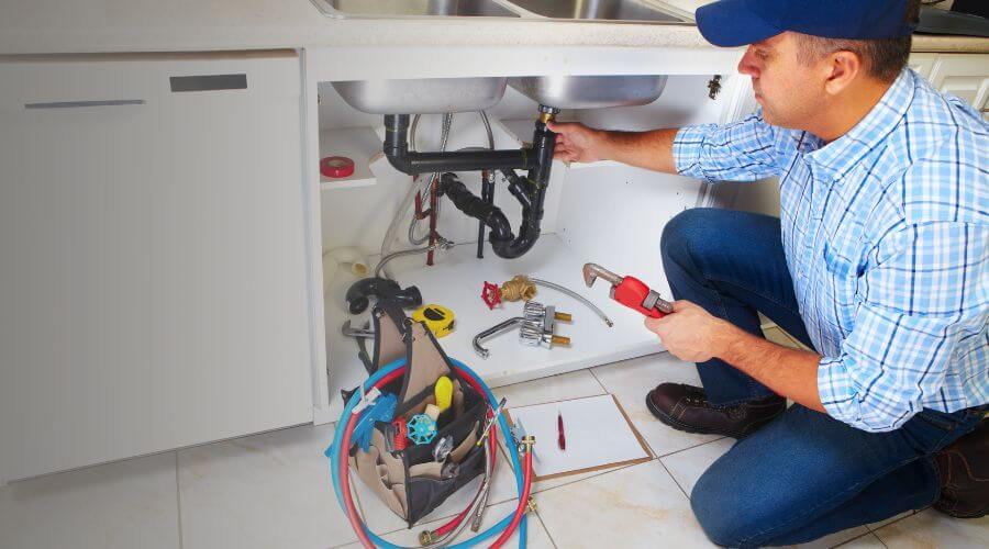 Local expert plumbing services in Panama City, FL